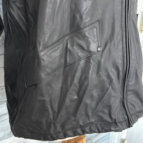 HELLY HANSEN VOSS WATERPROOF RAIN JACKET